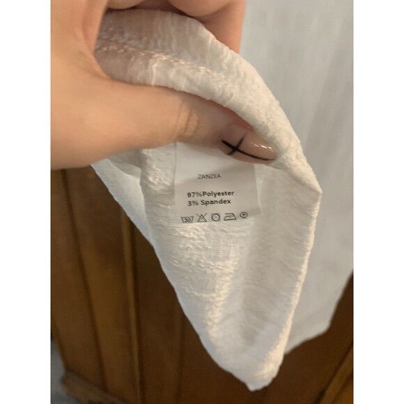 Zenzea Nwt Women’s White Blouse With A Square Pattern Short Sleeve. Size M. B36 - Picture 6 of 6